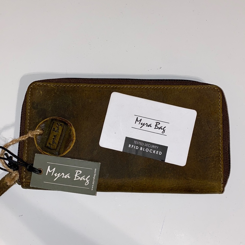 Brand new Myra Wallet